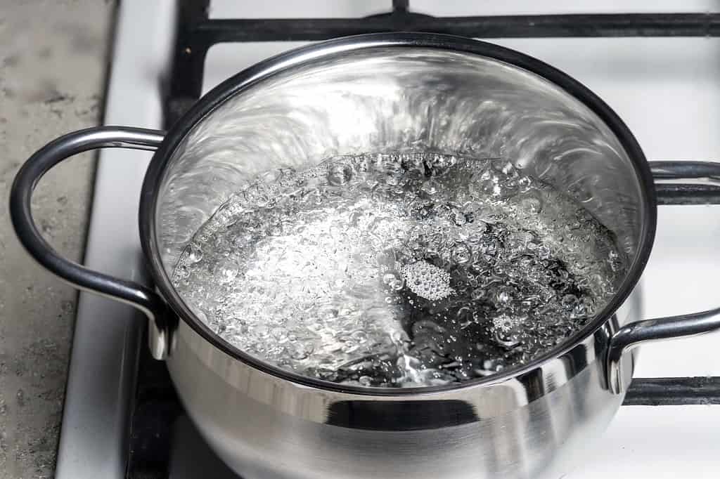 Does Boiling Water Keep Getting Hotter?