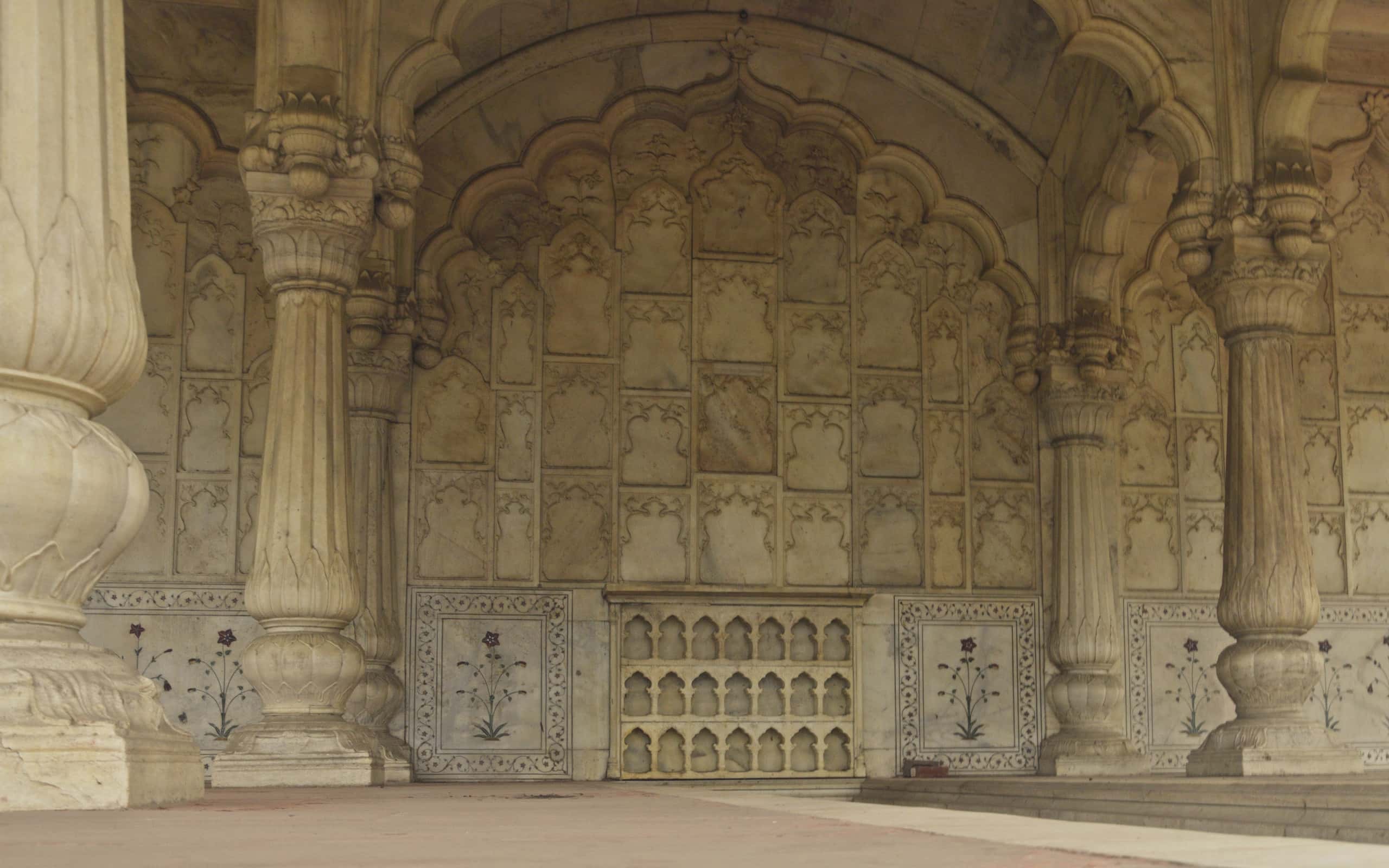 mughal era building inside unesco world heritage site, red fort, old delhi, india