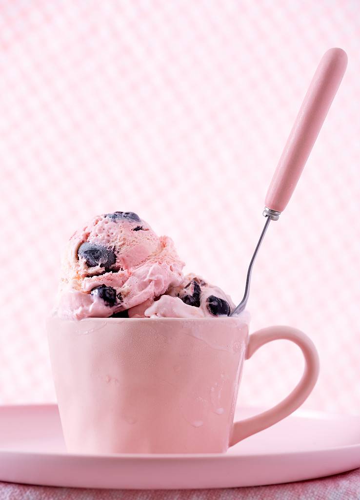 Black cherry ice cream in a pink cup