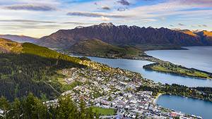 The 7 Deepest Lakes in New Zealand Picture