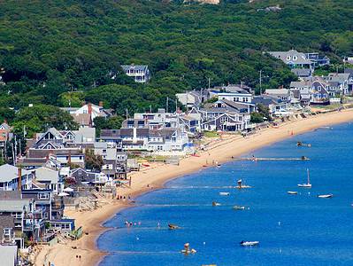 A 10 Must-Visit Small Towns in Cape Cod