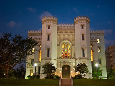A You Have to See These 2 Fairytale Castles Found in Louisiana