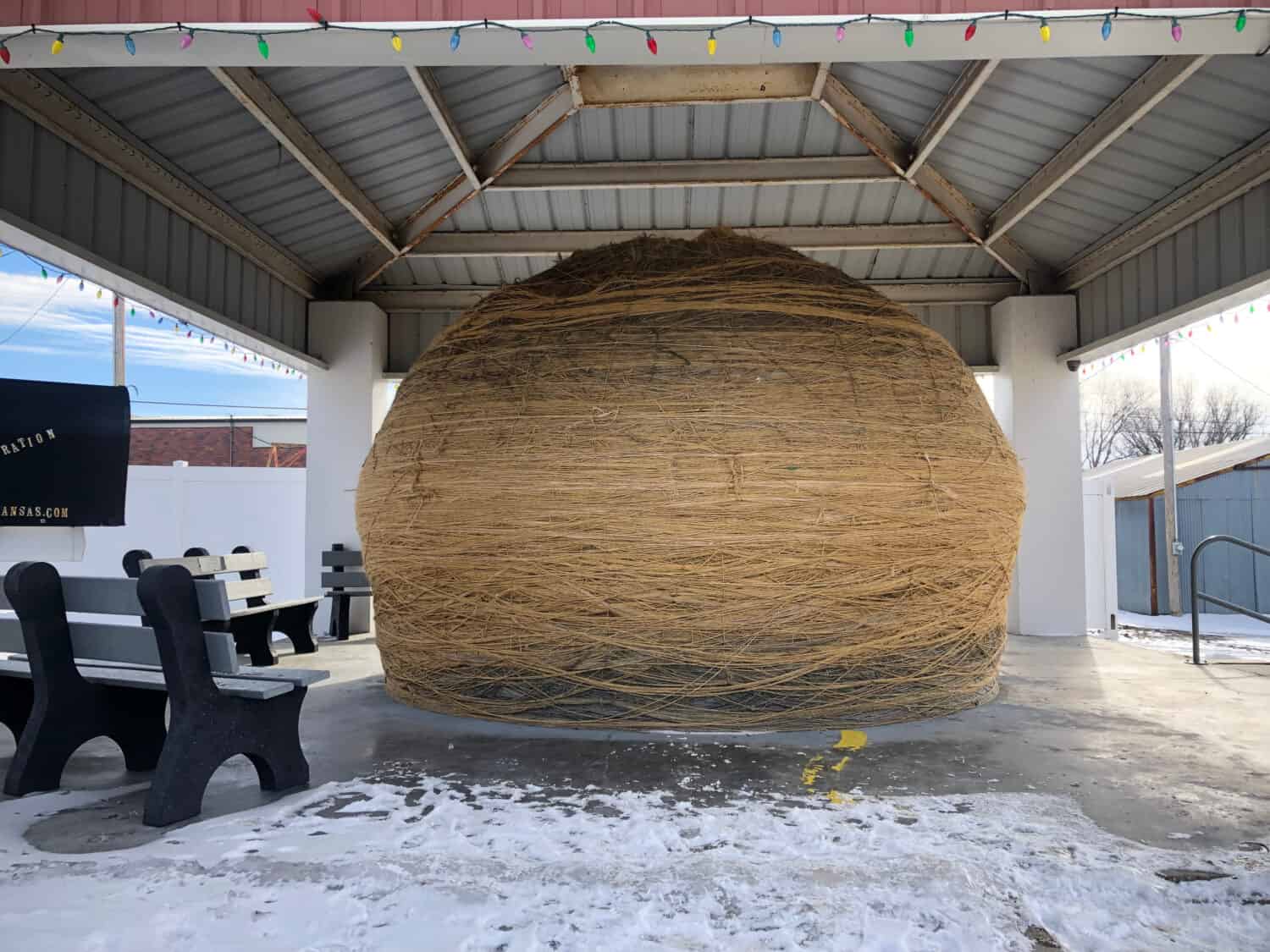 Twine Largest Ball of Twine