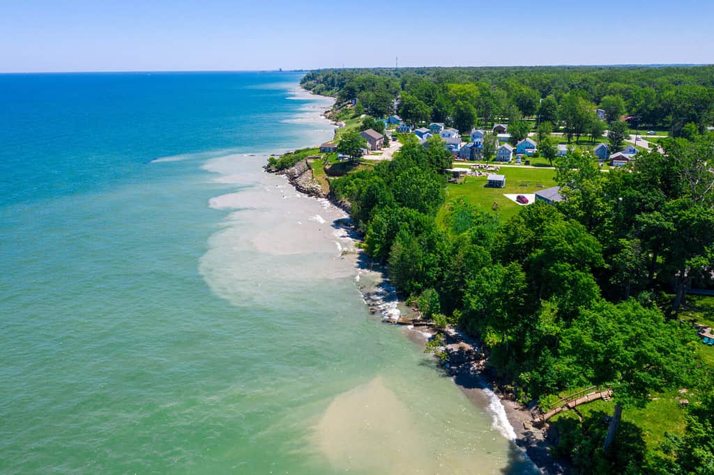 Lake Erie Coastline, Sandy Water Due to Erosion, Ohio, USA