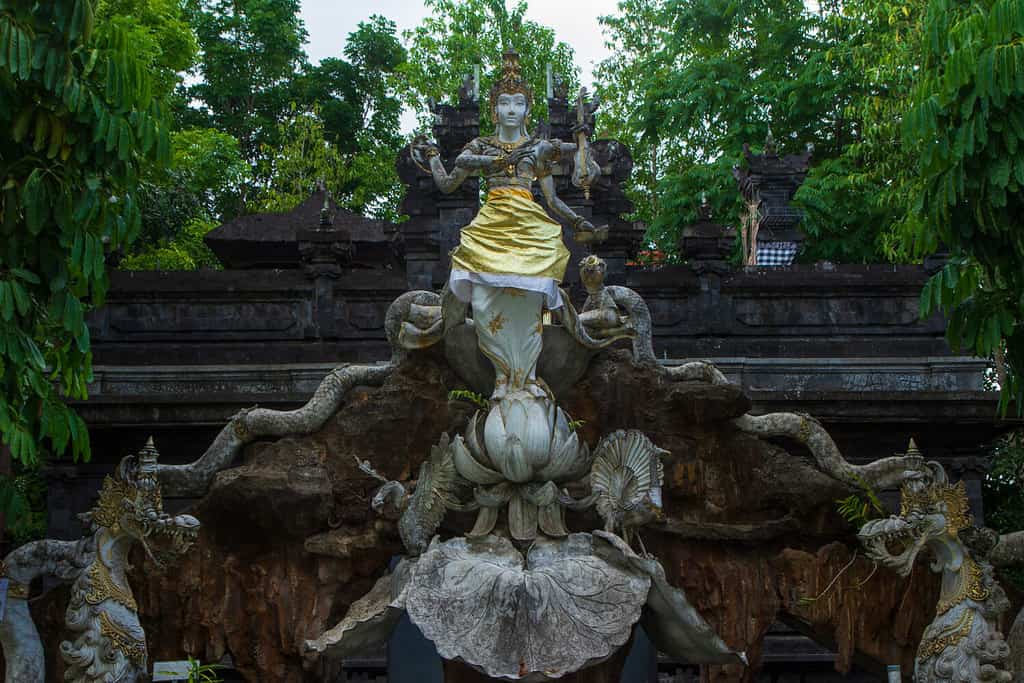 statue of Sarasvati goddess
