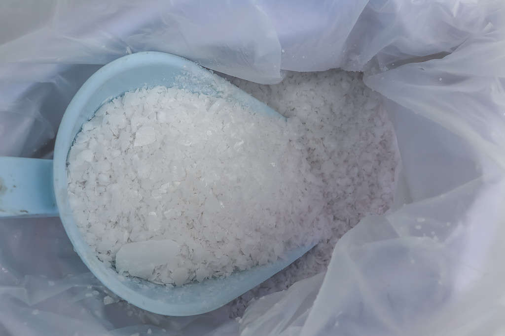 caustic soda flake for industrial