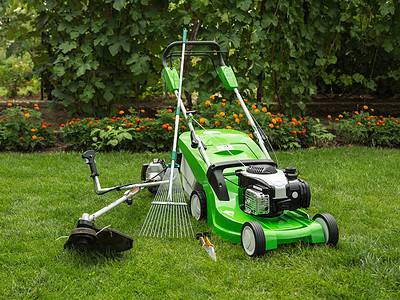 A Never Forget These 14 Steps to Winterize Your Lawnmower