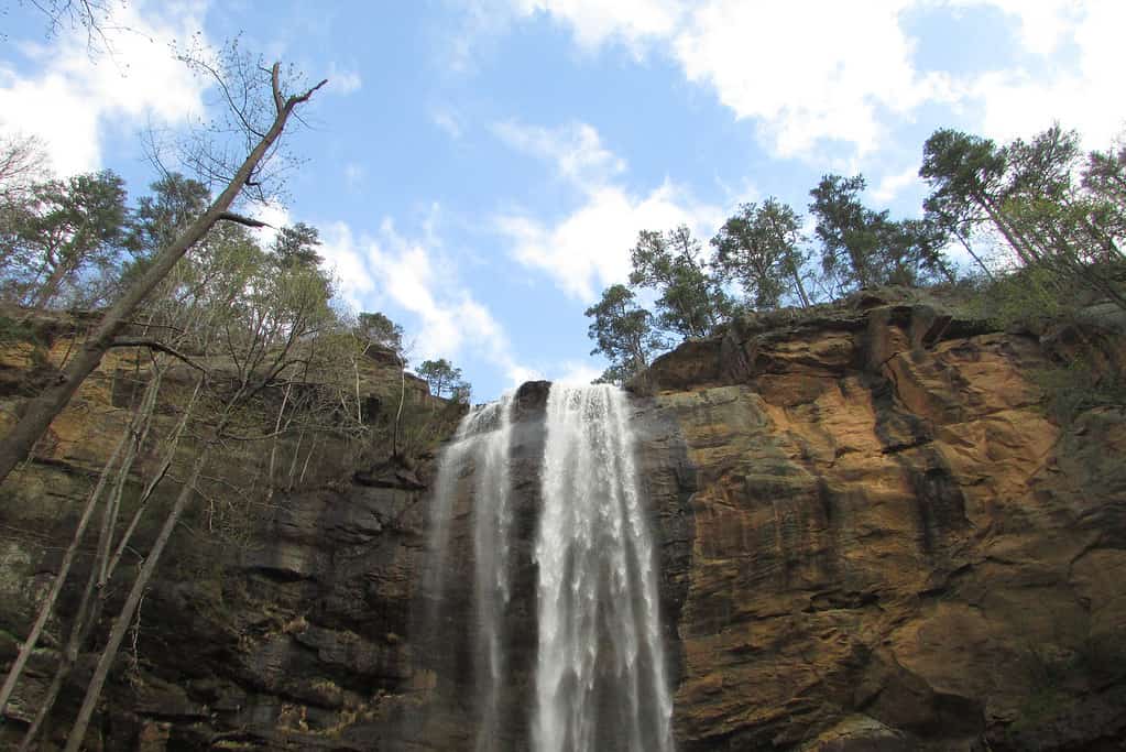 Beautiful photo of Toccoa falls in Toccoa Georgia, Highly recomend as a place to visit, very wonderful landscape and kind people.
