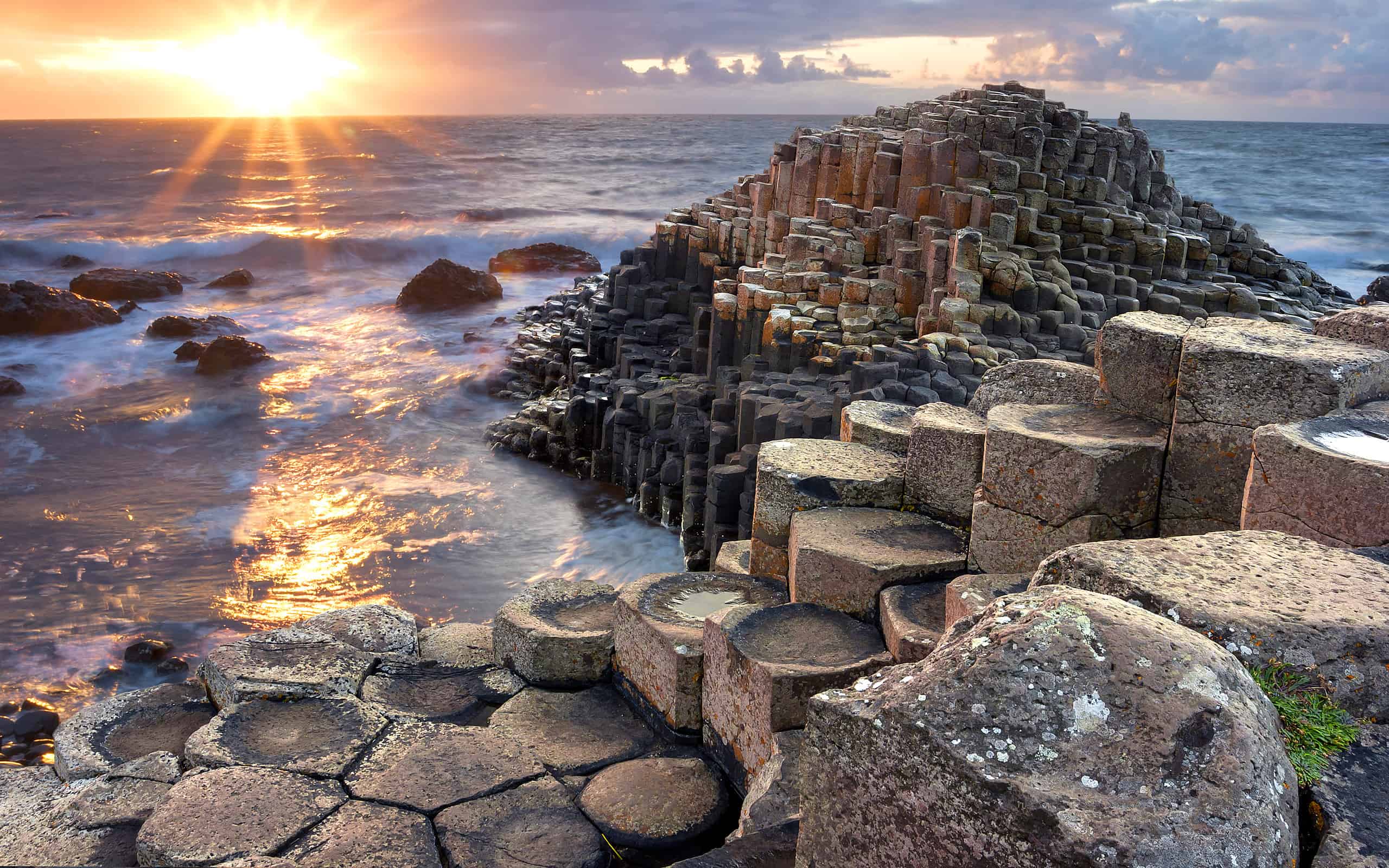 Sunset at Giants causeway