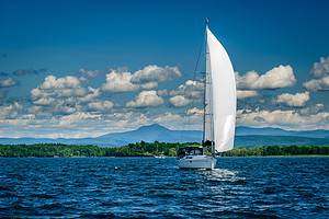Discover How Deep Lake Champlain in Upstate New York Really Is Picture