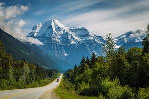 The 5 Tallest Mountains In Canada Picture