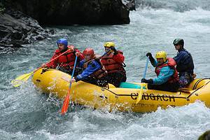 Discover the 15 Best Rivers for Whitewater Rafting in Alaska Picture