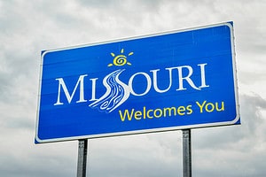 Where Is Missouri? See Its Map Location and Surrounding States Picture