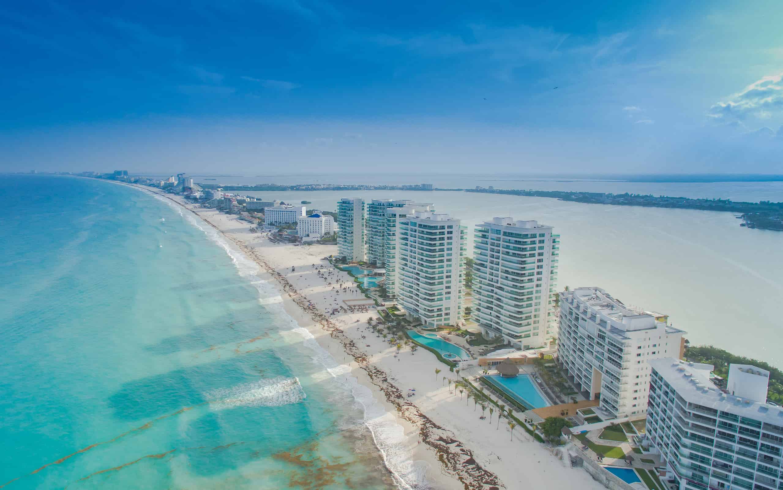 Beachfront in Cancun