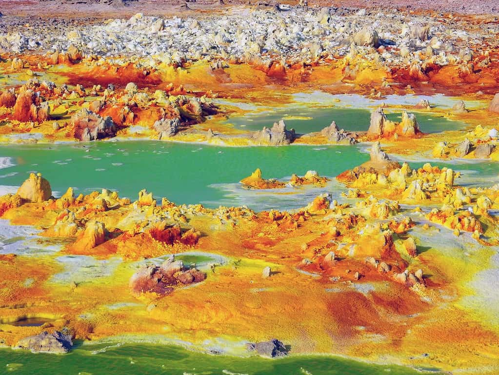 The Danakil depression, Background of sulfur