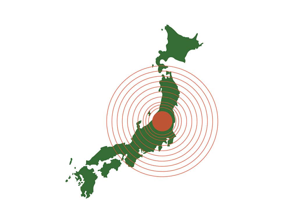 Vector illustration of Earthquake hits Japan