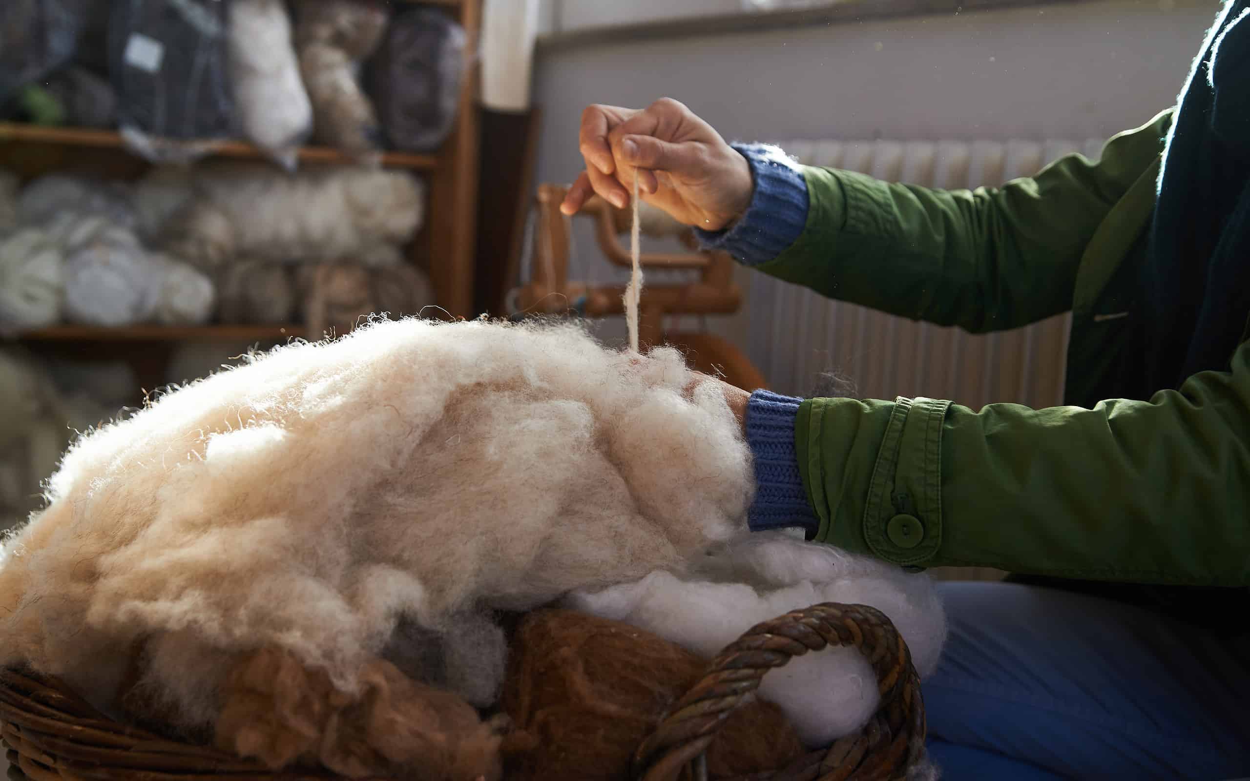 handmade manufacturing yarns from natural sheep wool