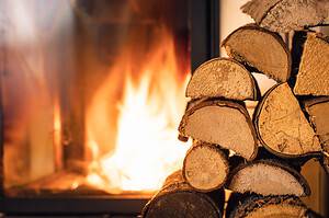 9 Reasons You Should Avoid a Wood-Burning Fireplace Picture