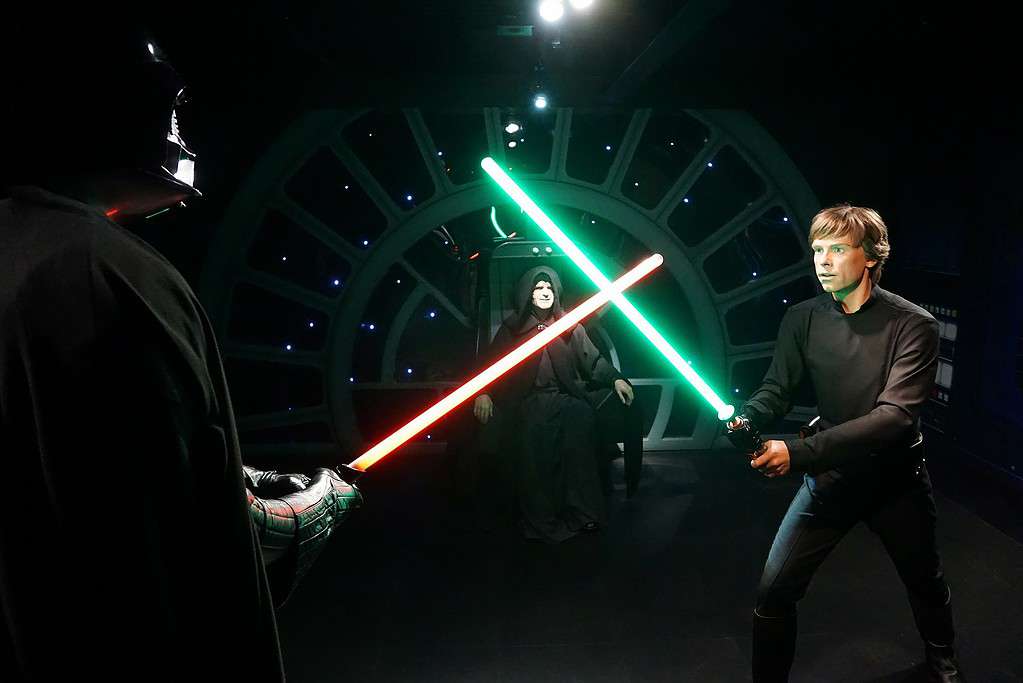 The fight of Luke Skywalker, Darth Vader and The Emperor at Madame Tussauds