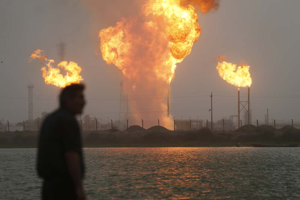 Nahran Omar oil field, which spreads pollution to the environment, as the village is exposed to cancer and respiratory diseases due to the remnants of the oil field, which mediates a number of village