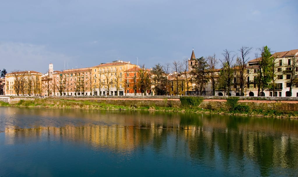 Arnoriver in Verona, Italy