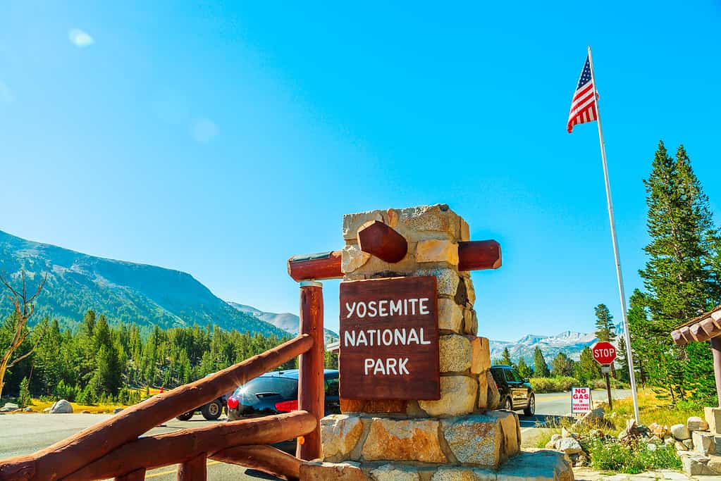 Entrance gate of Yosemite NP