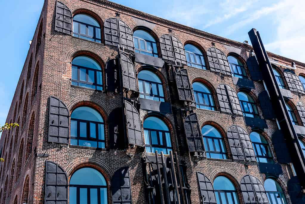 Old brick warehouse in Brooklyn, NYC