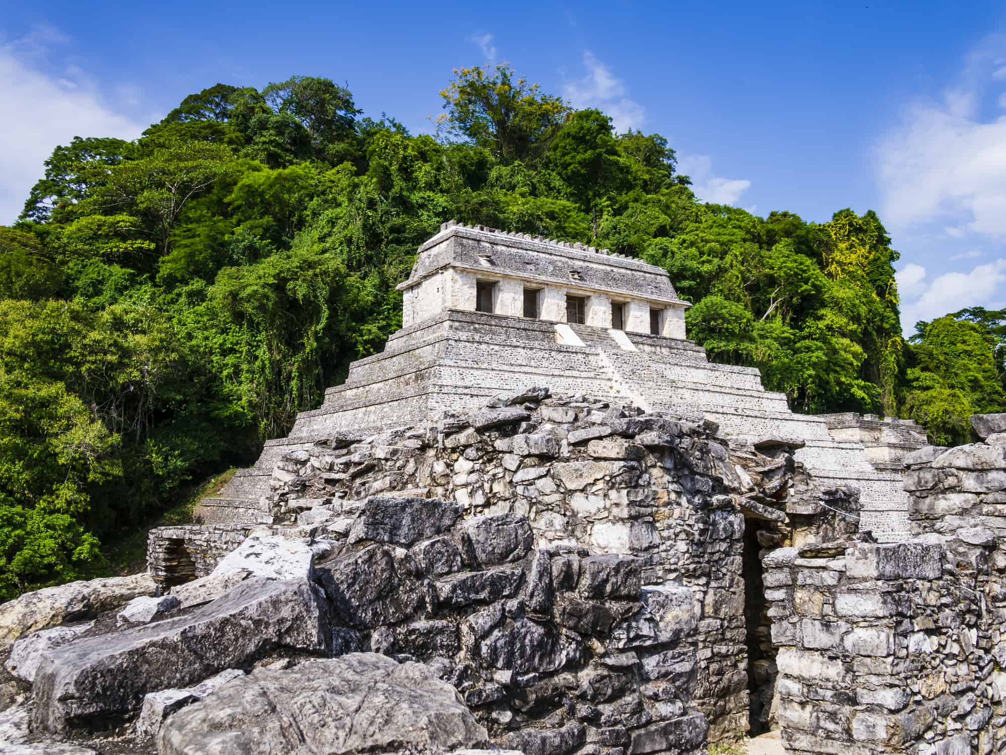 Stunning ruins of Palenque archaeological site and its well-preserved Temple of Inscriptions, Chiapas, Mexico