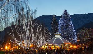 13 Incredible Christmas Markets Only in Utah Picture