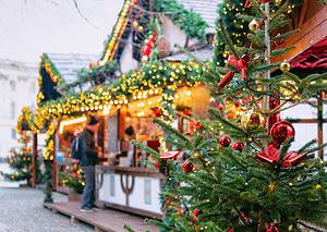 8 Incredible Christmas Markets Only in New York Picture
