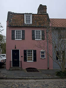 The Oldest House in Charleston Is 64 Years Older Than America Itself Picture