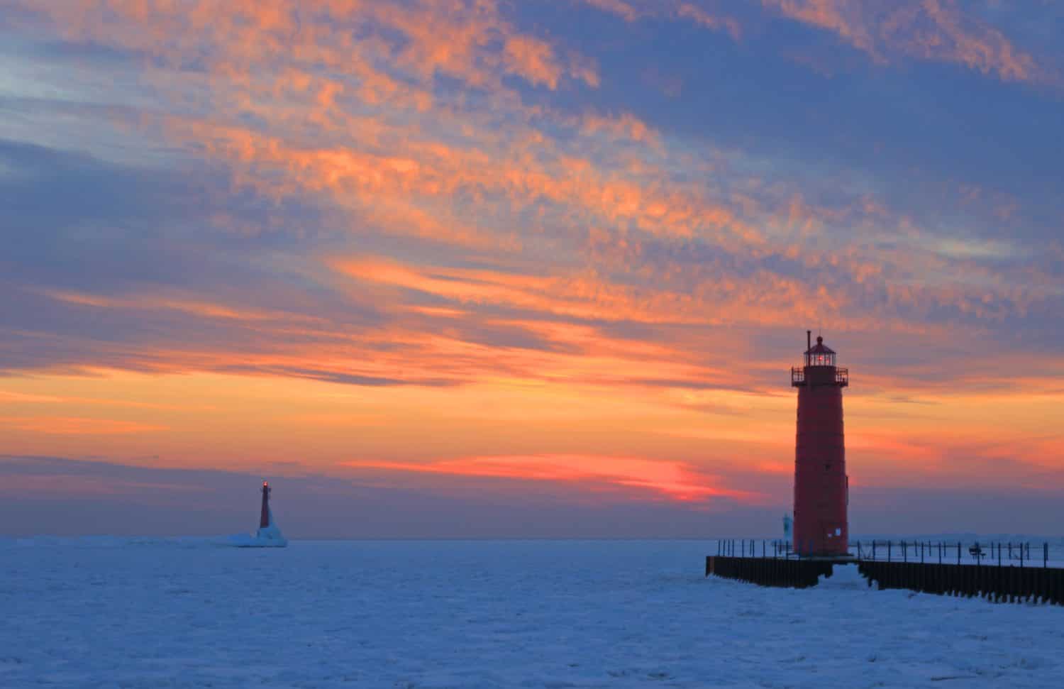 sunset/lighthouses in winter/winter landscape,Ice Skating Rinks in Michigan