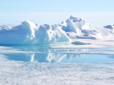 A Discover How Much Snow the North Pole Gets Every Year