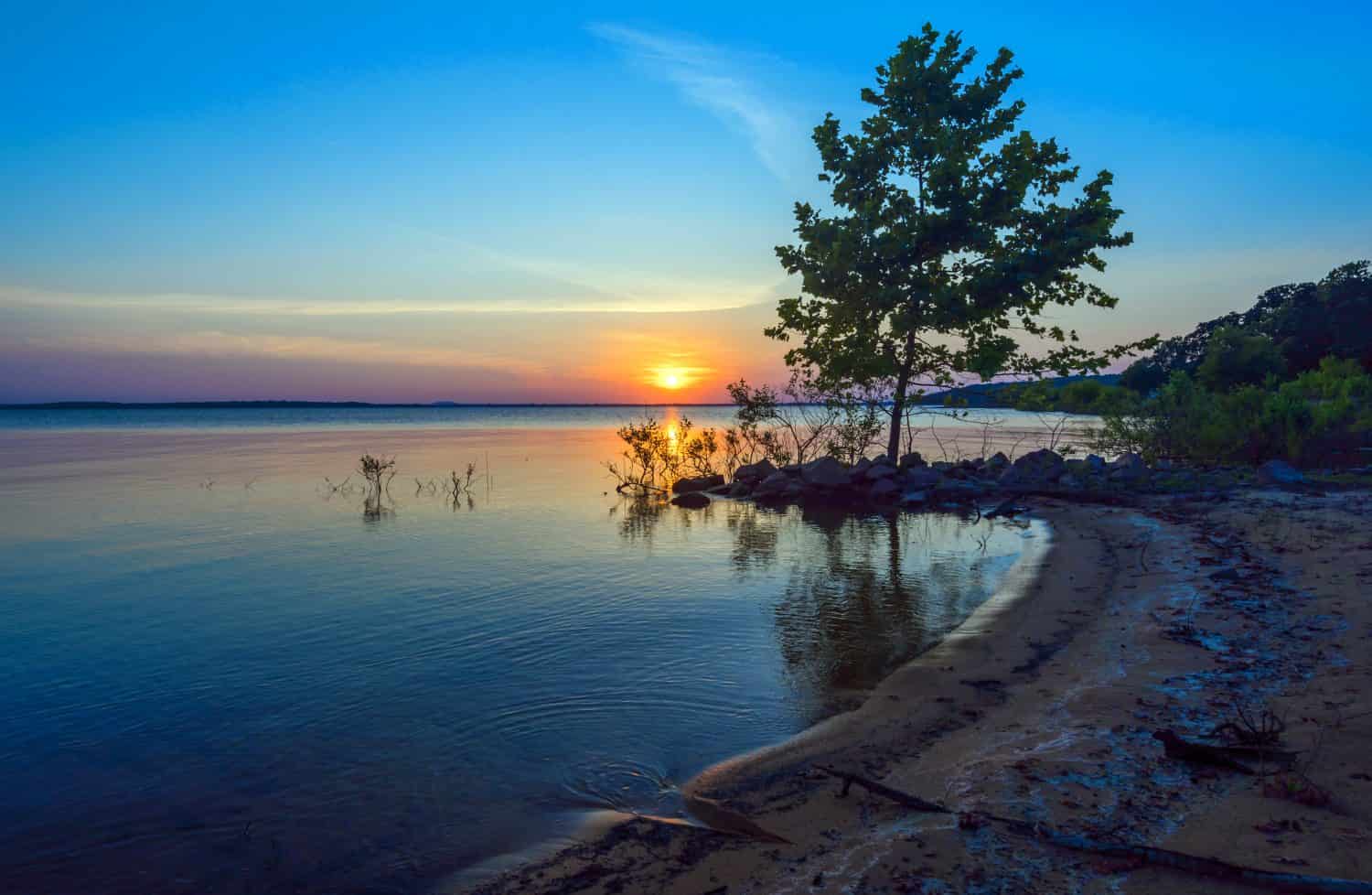 Lake Eufaula sunset, Oklahoma, USA