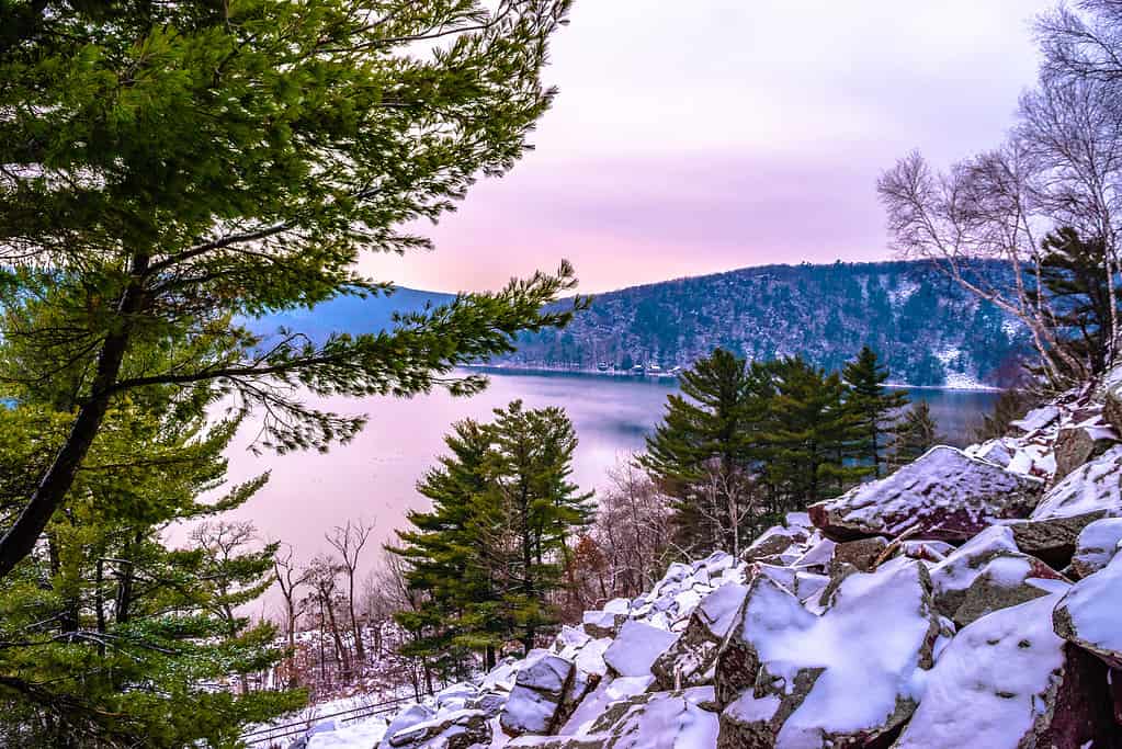 Beautiful Winter Hike at Devil's Lake in Wisconsin
