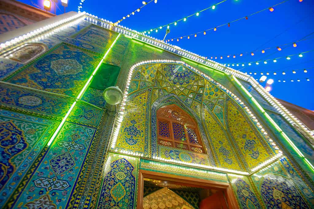 The Tomb of Imam Ali at the Imam Ali Mosque is a major Shi'ite pilgrimage site. 