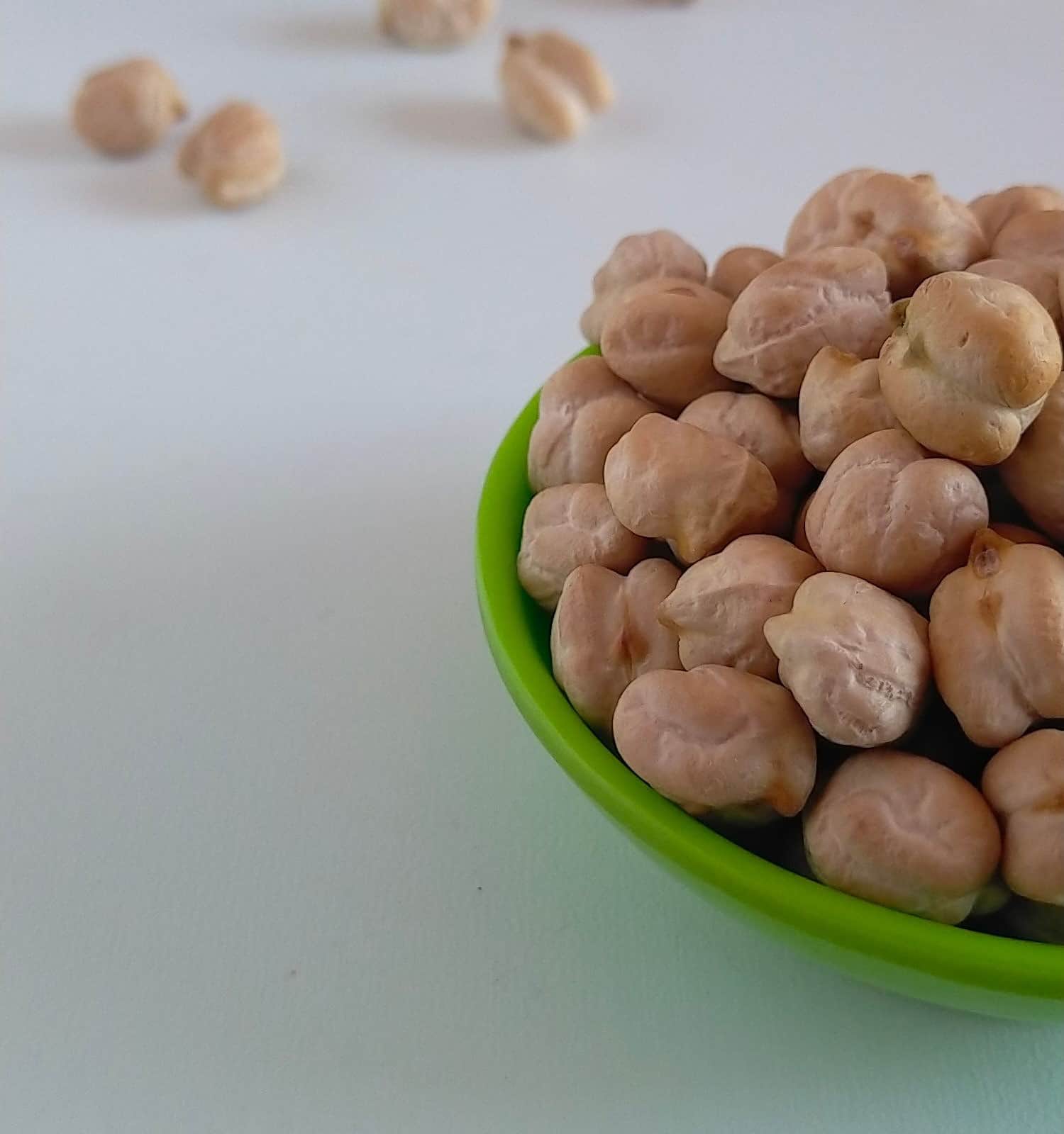 Macademia nuts in white background