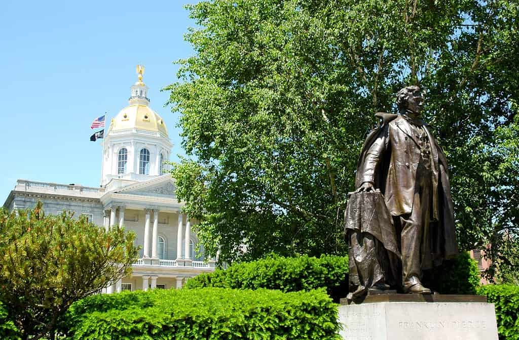 Franklin Pierce statue