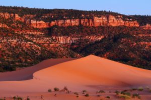 3 Amazing Sand Dunes in Utah Everyone Should Visit At Least Once Picture