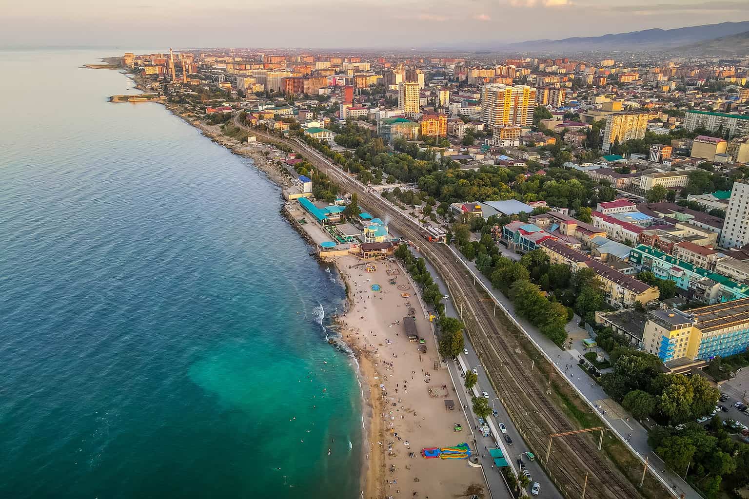 The 5 Countries That Border The Caspian Sea In 2024 A Z Animals   GettyImages 1881598051 1536x1024 