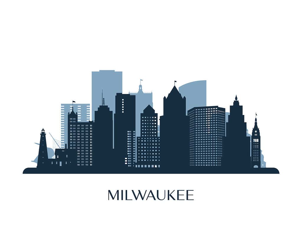 Milwaukee skyline, monochrome silhouette. Vector illustration.