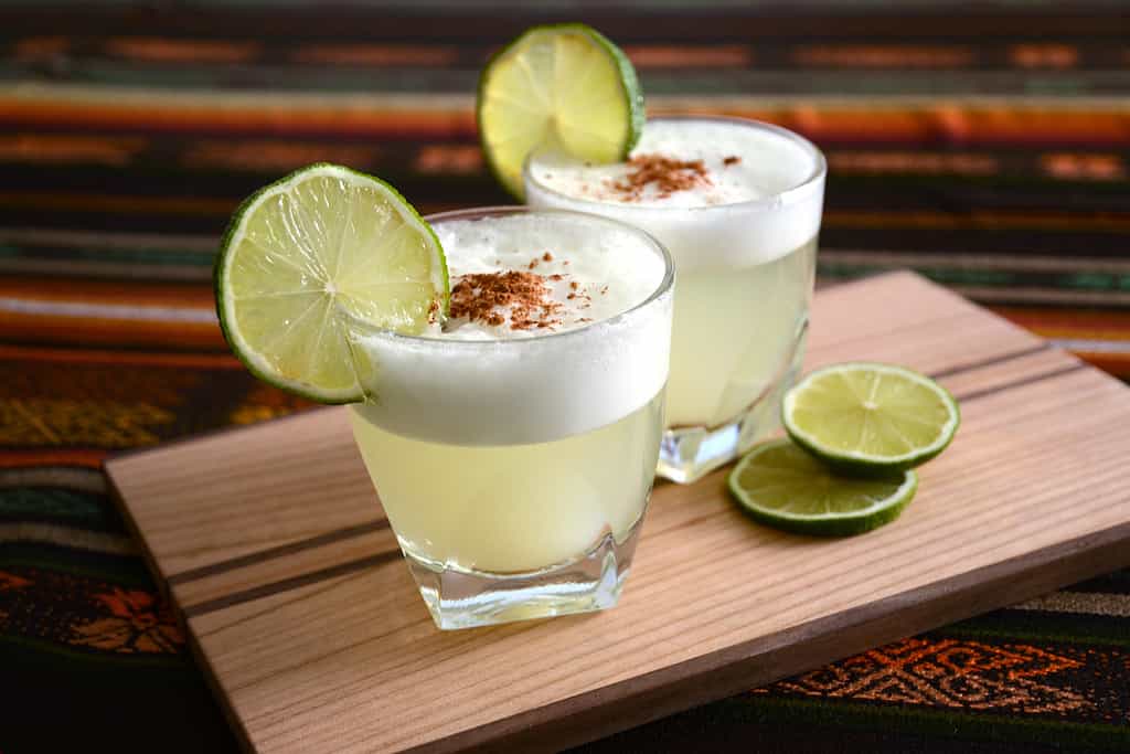 Cocktail from Chile and Peru: Pisco Sour