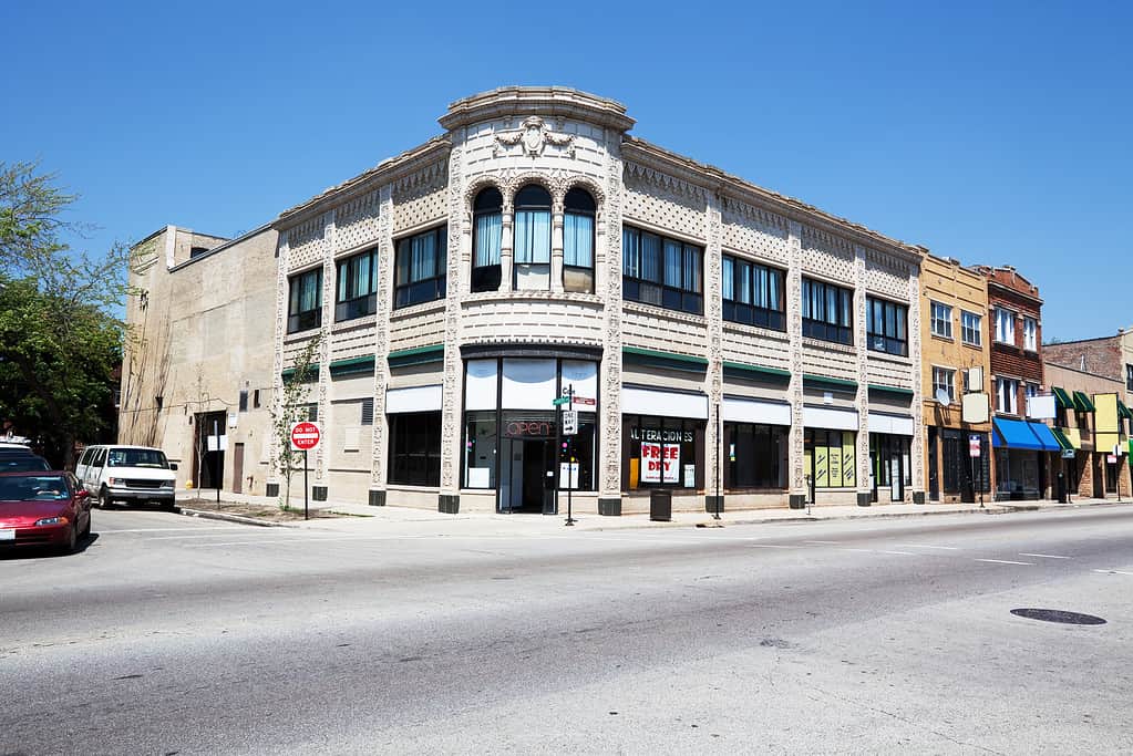 Commercial building on Lawrence Avenue in Albany Park, Chicago