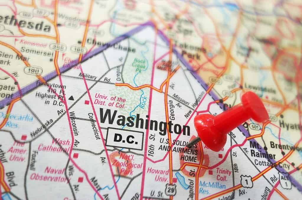 Closeup of a map of Washington DC with red pin