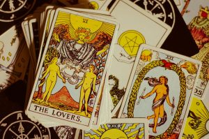 Discover the Meaning of The Lovers Tarot Card Picture