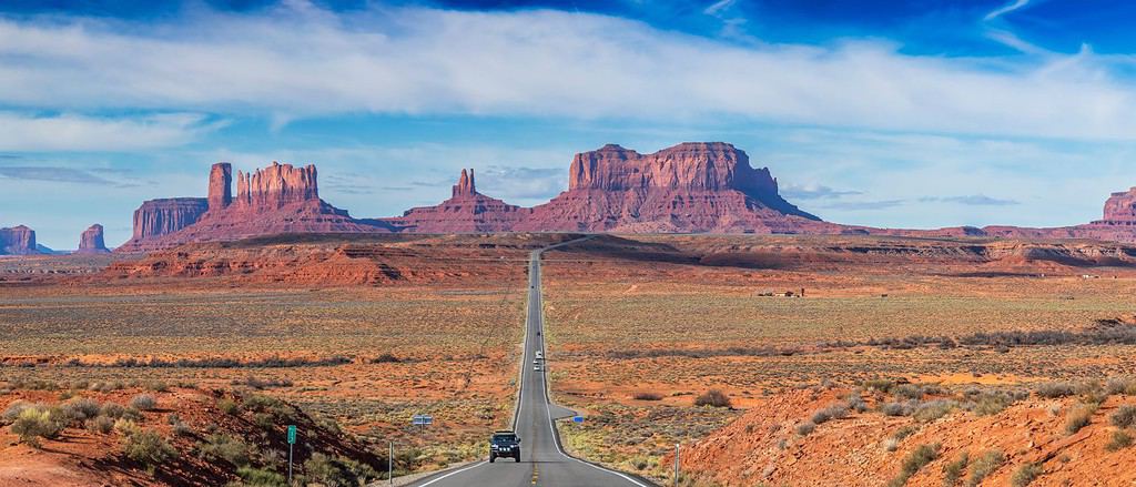 The famous Forrest Gump Point from where Monument Valley looks great, US Highway 163, mile marker 13 in Monument Valley, near Mexican Hat, Utah.