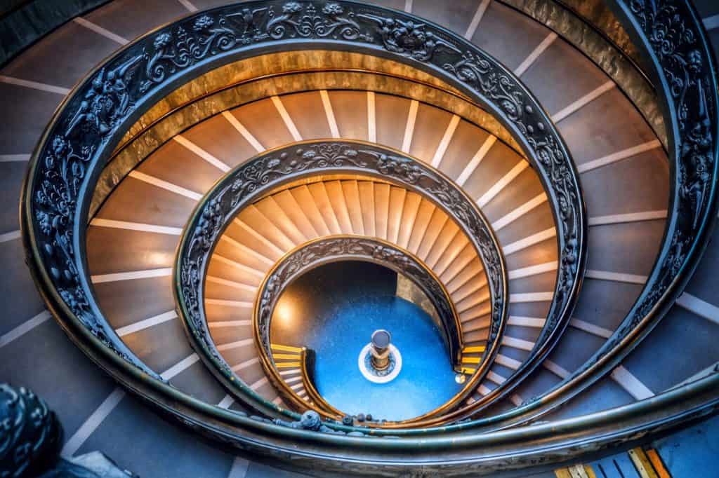 Circular staircase creates a sensation of vertigo
