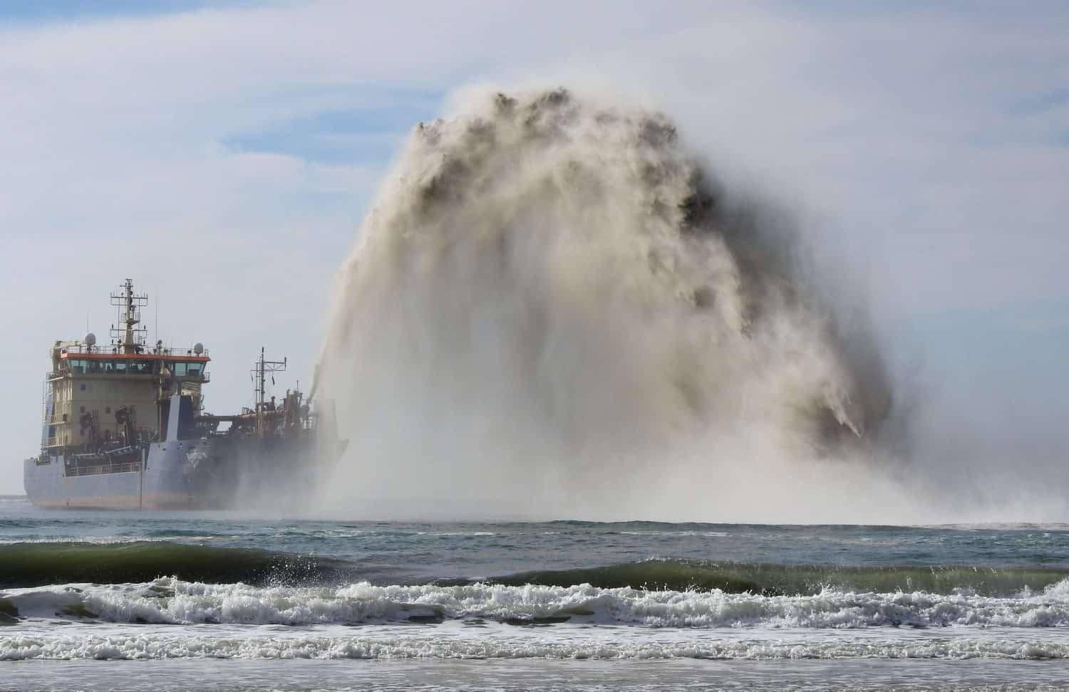 Dredging off the Queensland Gold Coast at Surfers Paradise.
