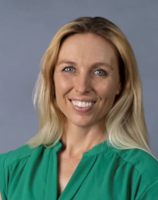 Lauren Inderbitzin is the Director of Animal Wellbeing at San Antonio Zoo.