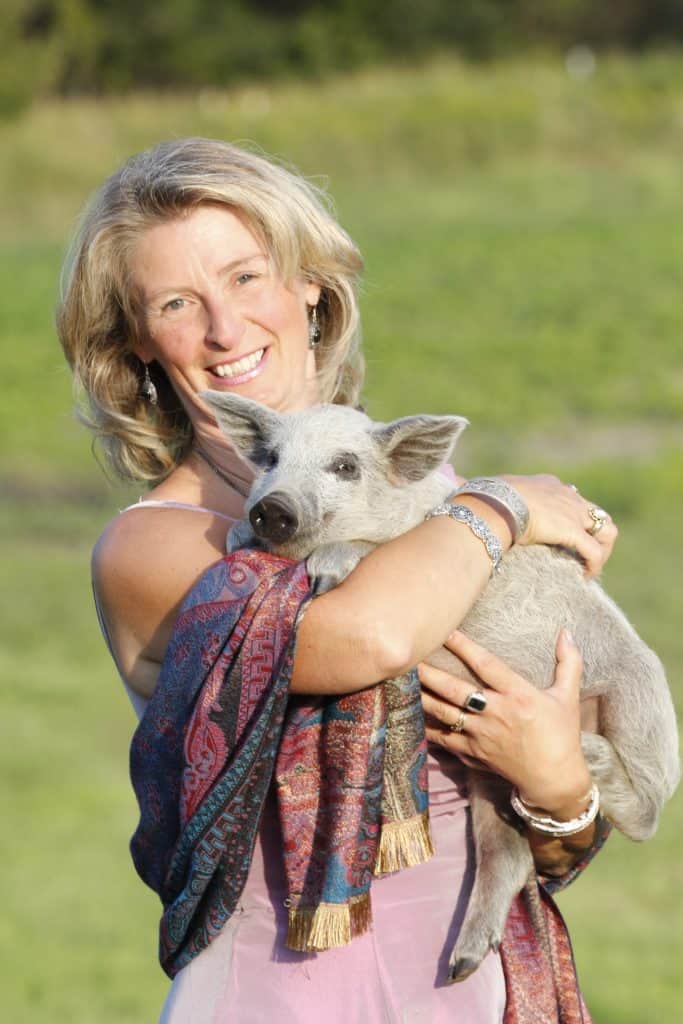 Barbara Meyer zu Altenschildesche from Royal Mangalitsa USA